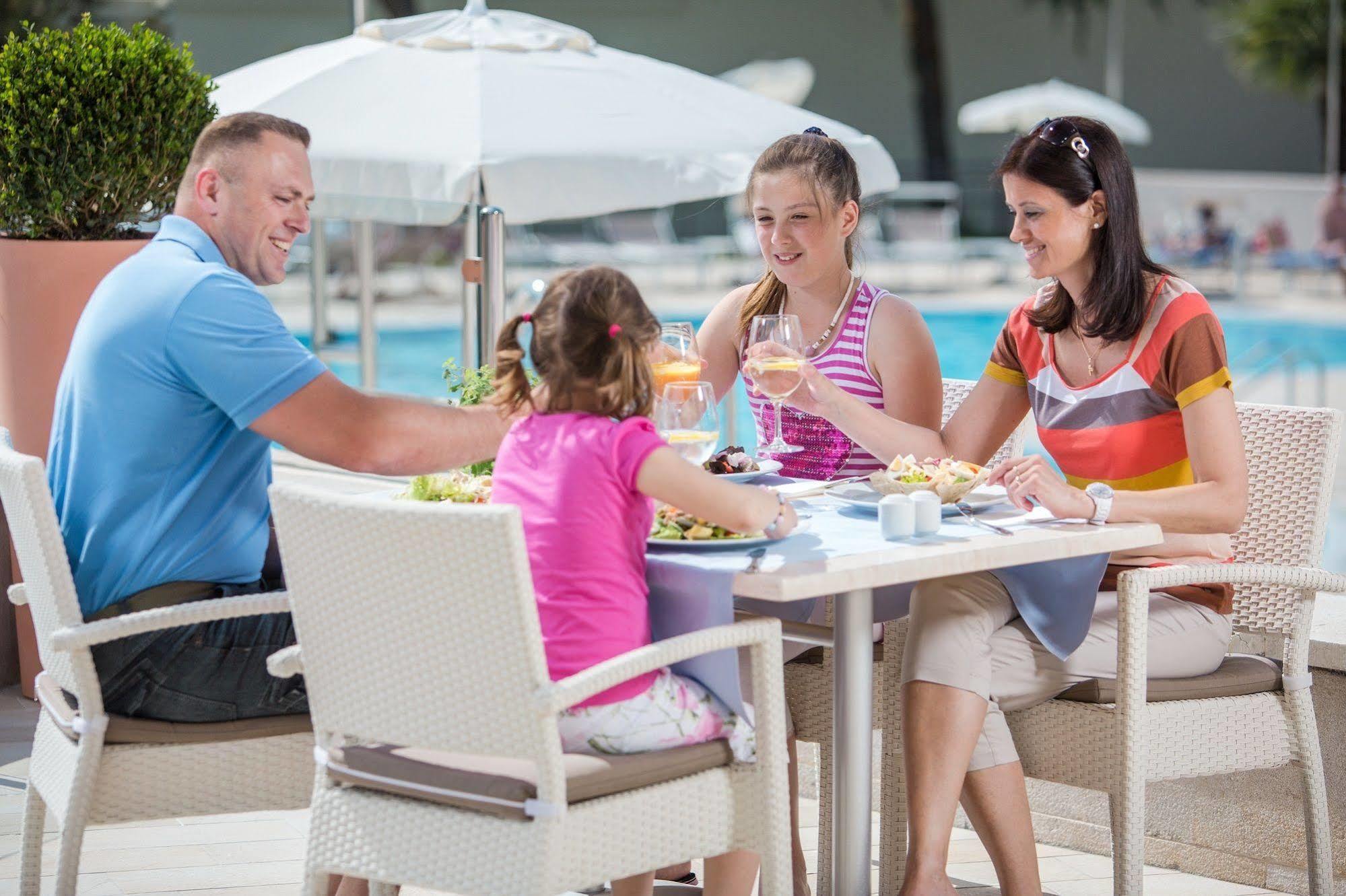 Pical Apartments Пореч Екстер'єр фото