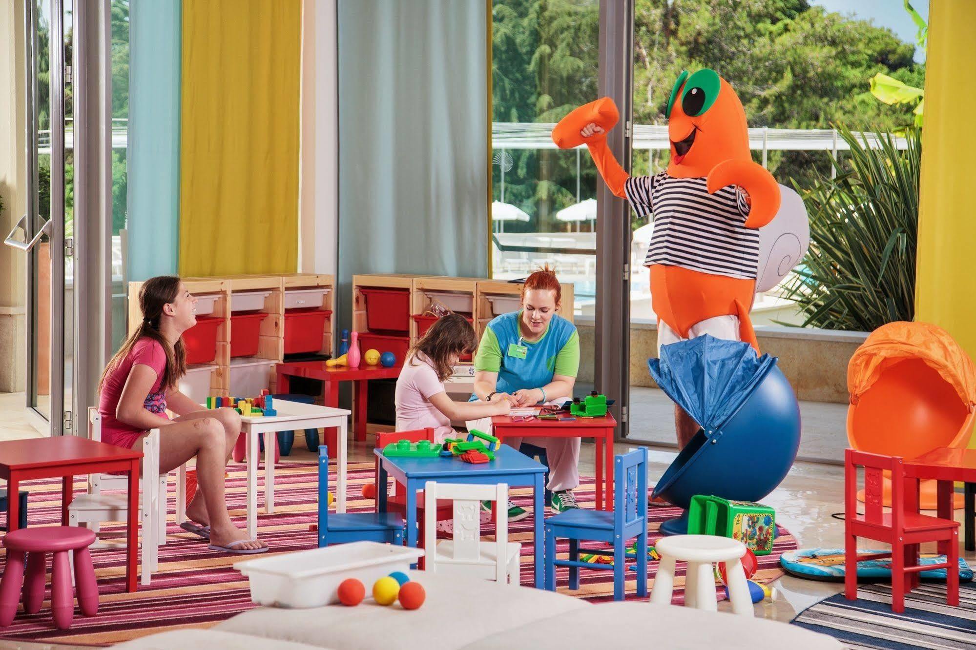 Pical Apartments Пореч Екстер'єр фото